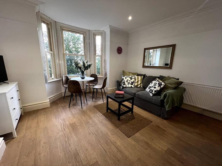 The Burley At Scalford House Apartment Melton Mowbray Exterior photo